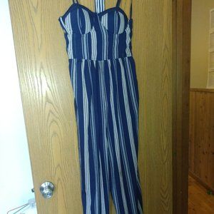 Misses medium blue striped pants jumper